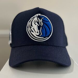 Dallas Mavericks City Edition Pinch Front Snapback Cap!